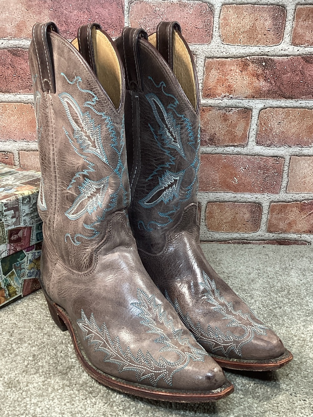 Justin Womens Bent Rail cowboy western boots size 9
